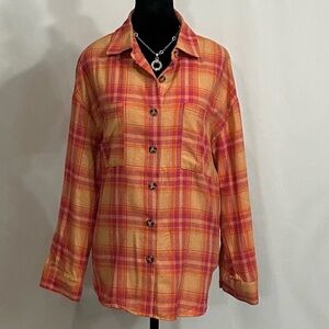 Blouses/flannels/button downs-2 for $20 or 3 for $30 (Mix & Match)